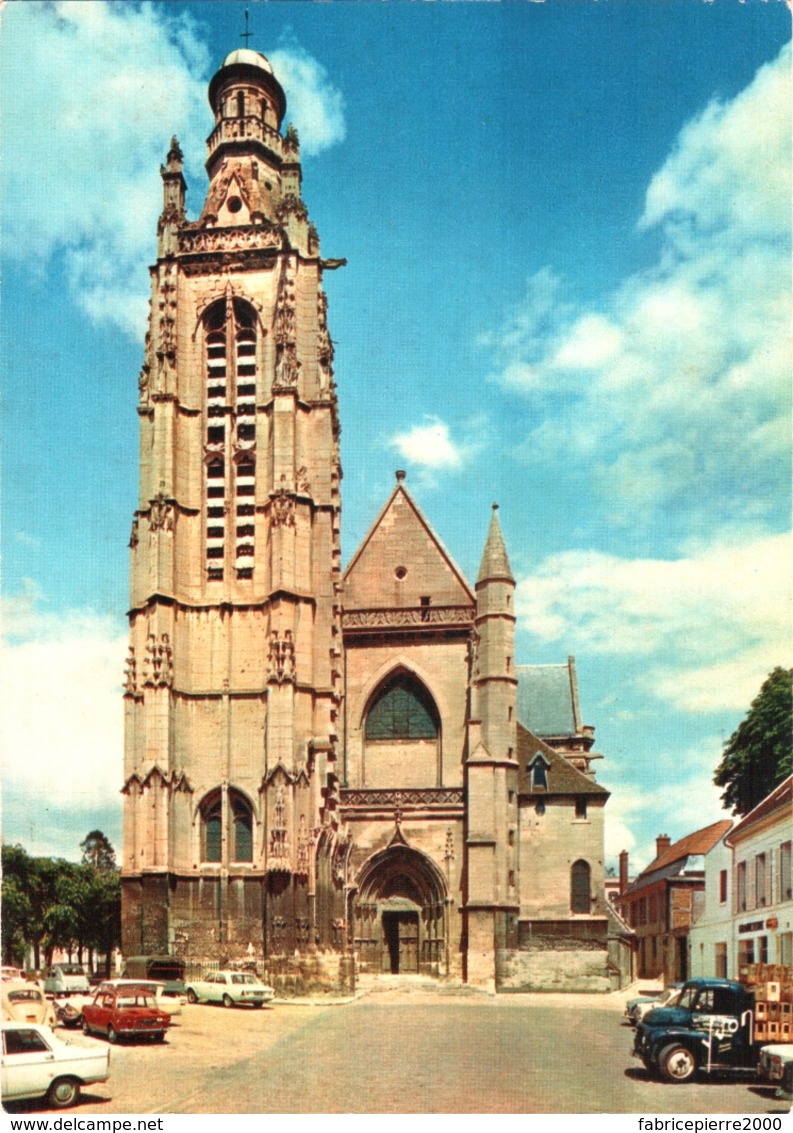 CPM 60 (Oise) Compiègne - L'église Saint-Jacques TBE - Compiegne
