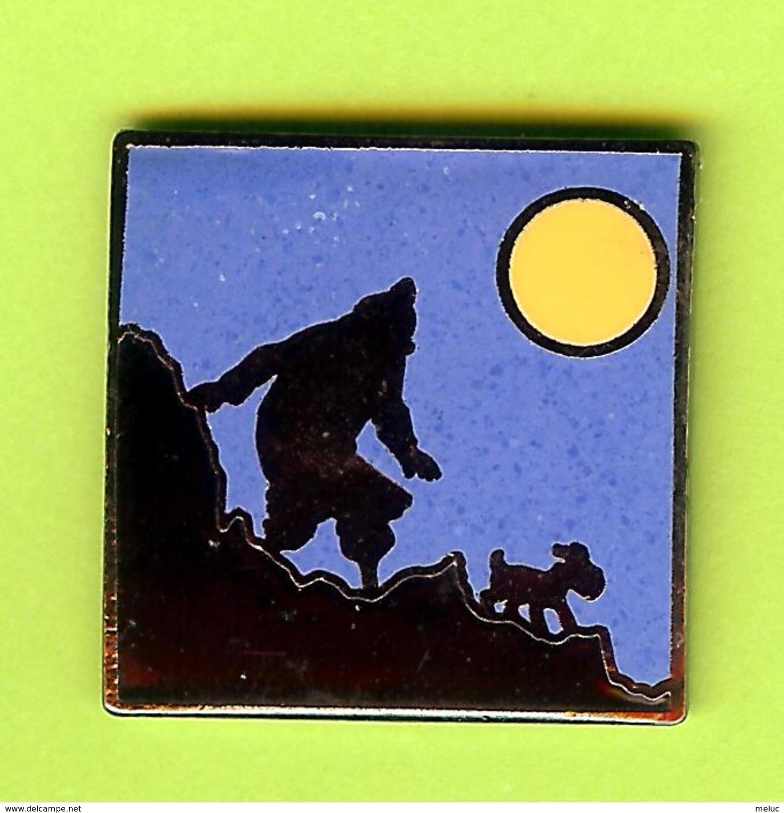 Pin's BD Tintin Milou Lune - 1F23 - BD