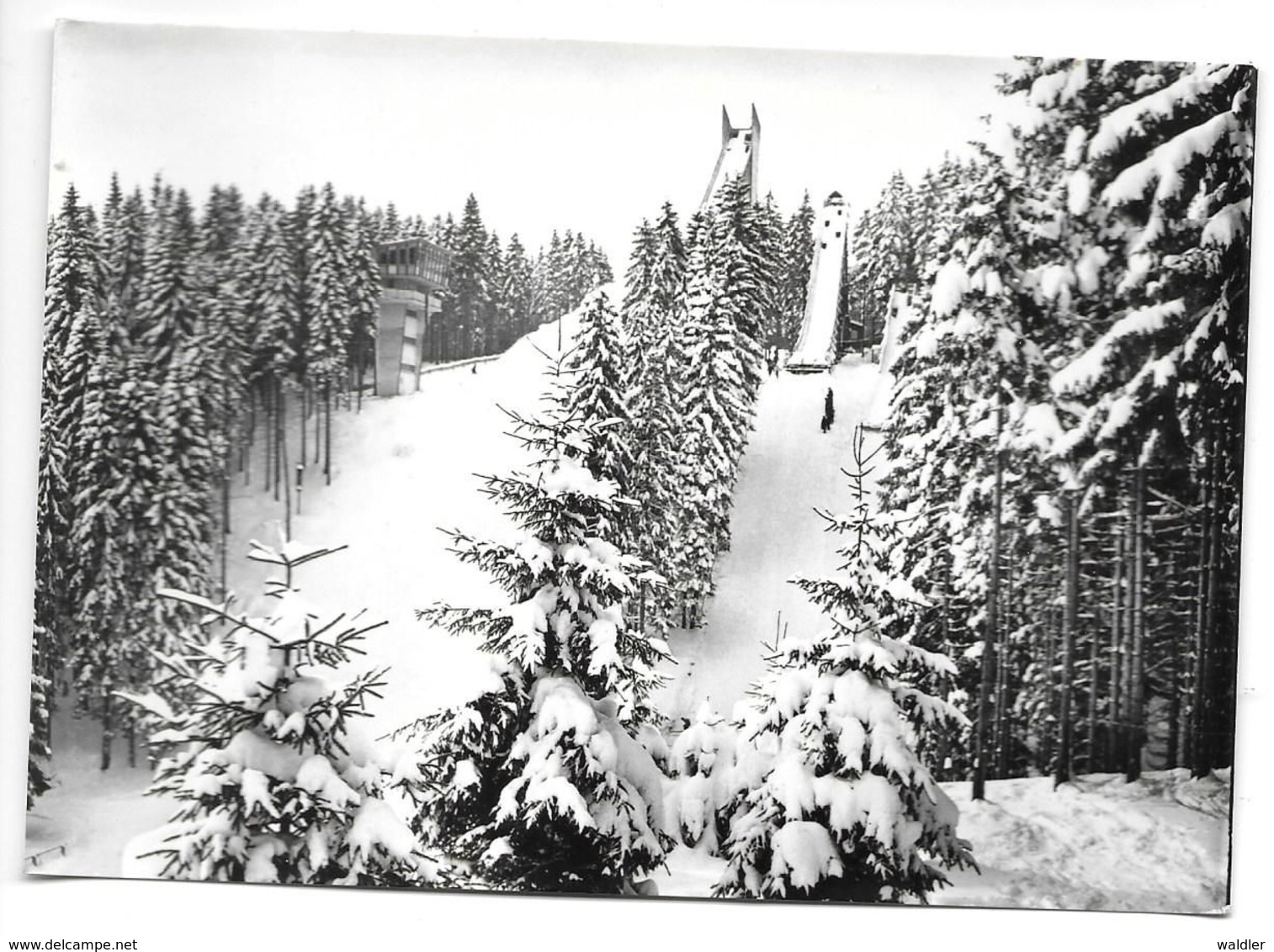 9438  JOHANNGEORGENSTADT  -  ERZGEBIRGSSCHANZE U. JUGENDSCHANZEN  1974  SKI SCHANZE - Johanngeorgenstadt