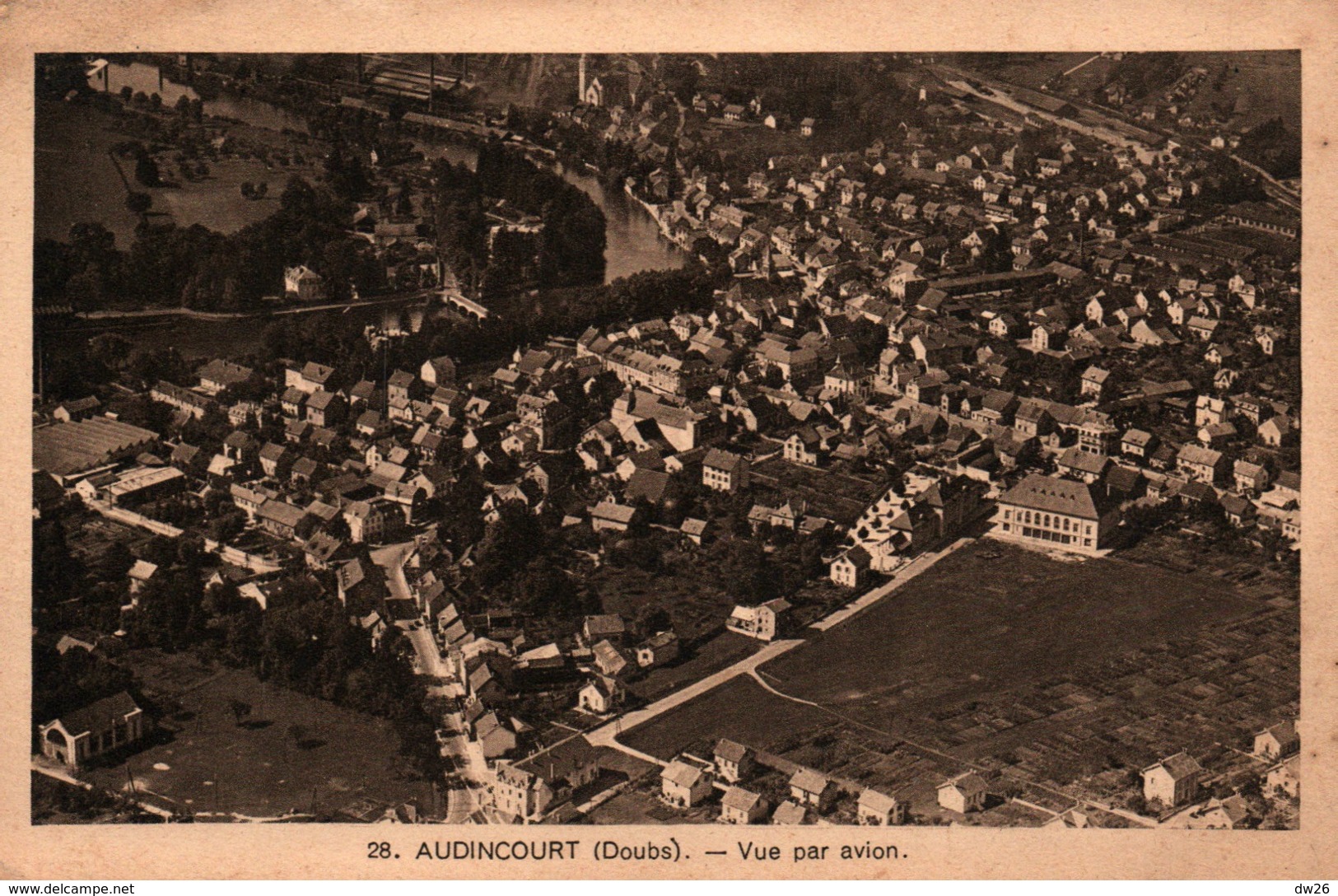 Audincourt (Doubs) Vue Par Avion, Vue Générale Aérienne - Edition Hélio Péquignot - Carte N° 28 - Otros & Sin Clasificación