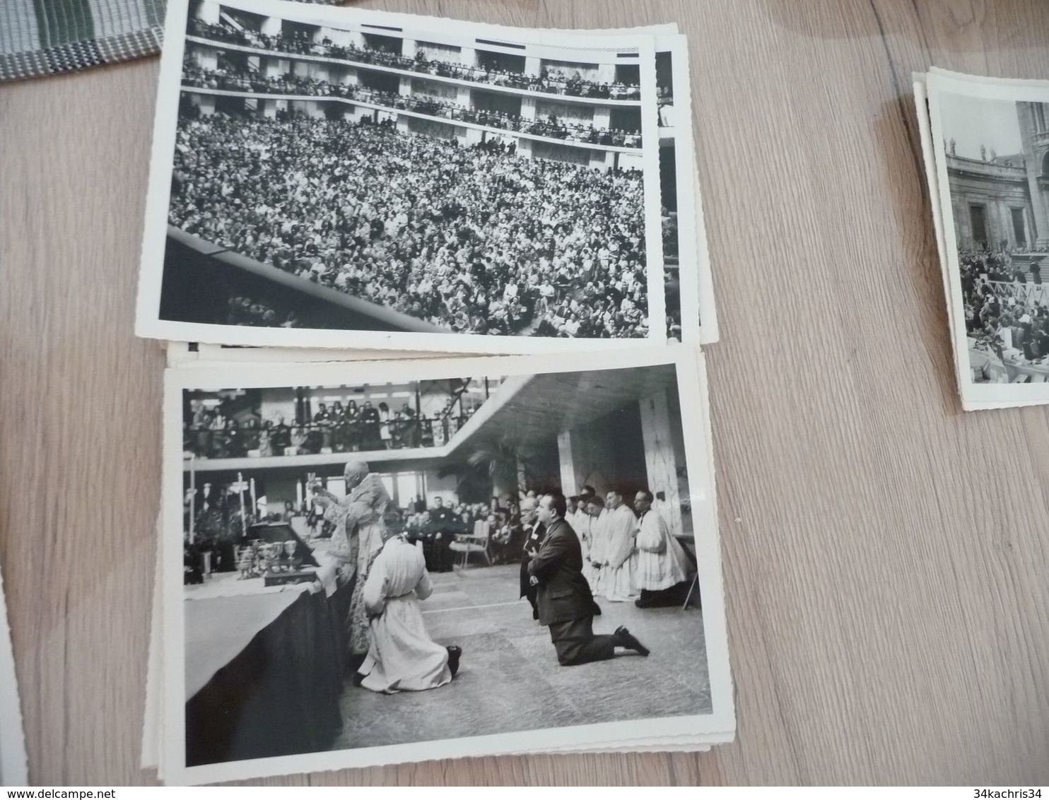 reportage 28 photos 13 X 18  originales Studio Pierre Tours Congrès pélerinage ACI à Rome 1961