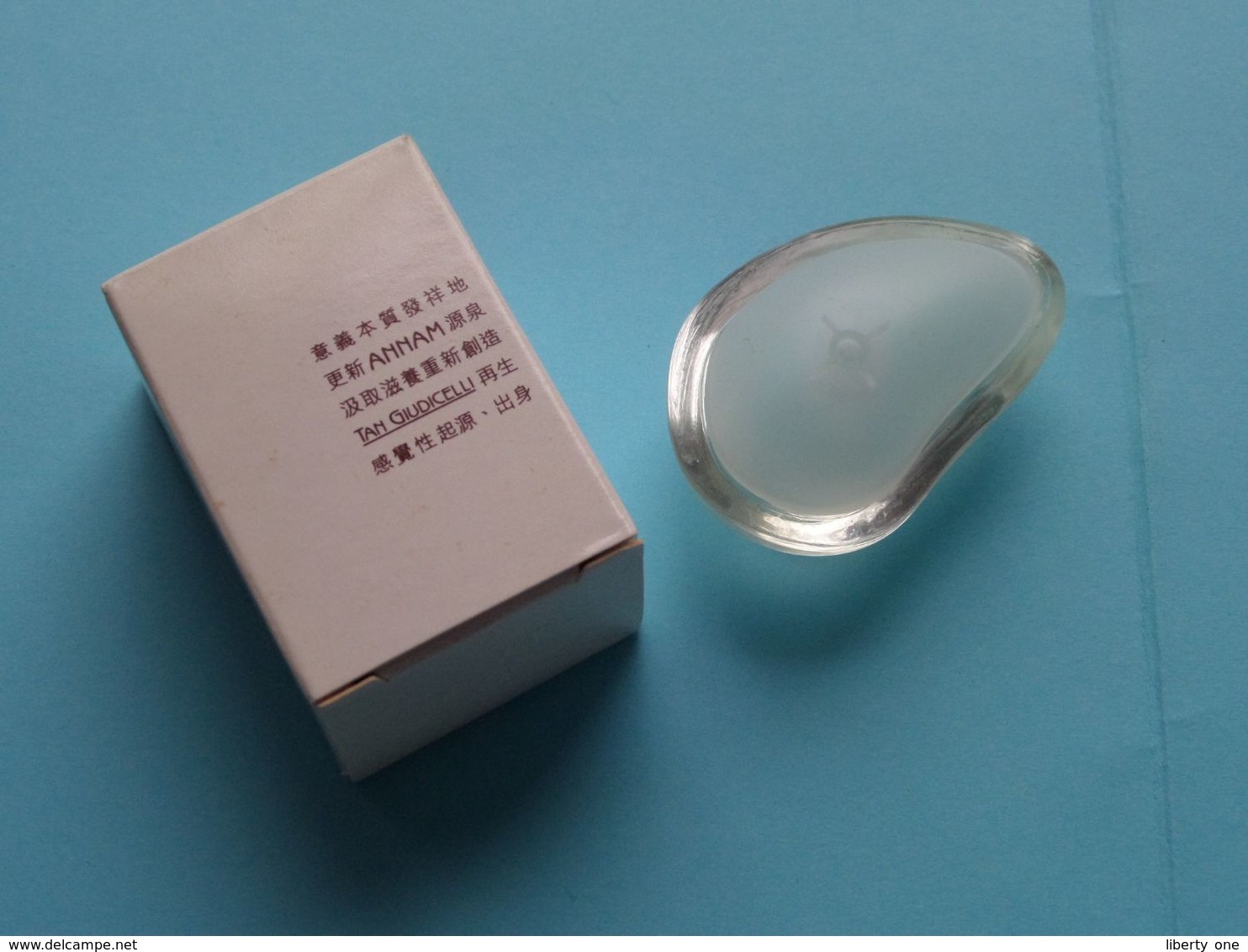 " ANNAM " Eau De Parfum TAN GUIDICELLI ( 3 Ml ) Original Boite/Box ( Good Condition ) Voir Scans ! - Miniatures Femmes (avec Boite)