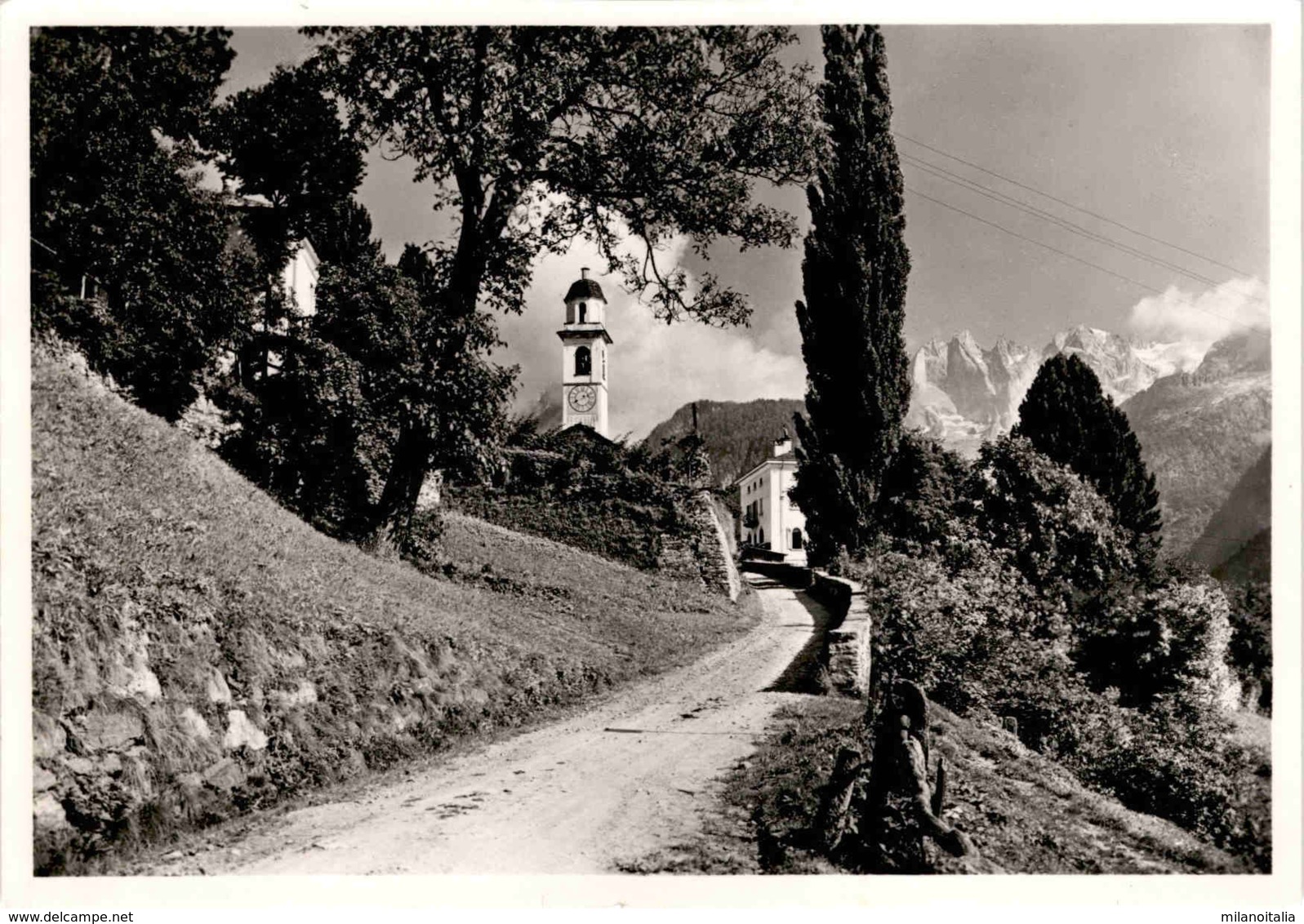 Soglio, Dorfeingang (051) * 2. 7. 1947 - Soglio