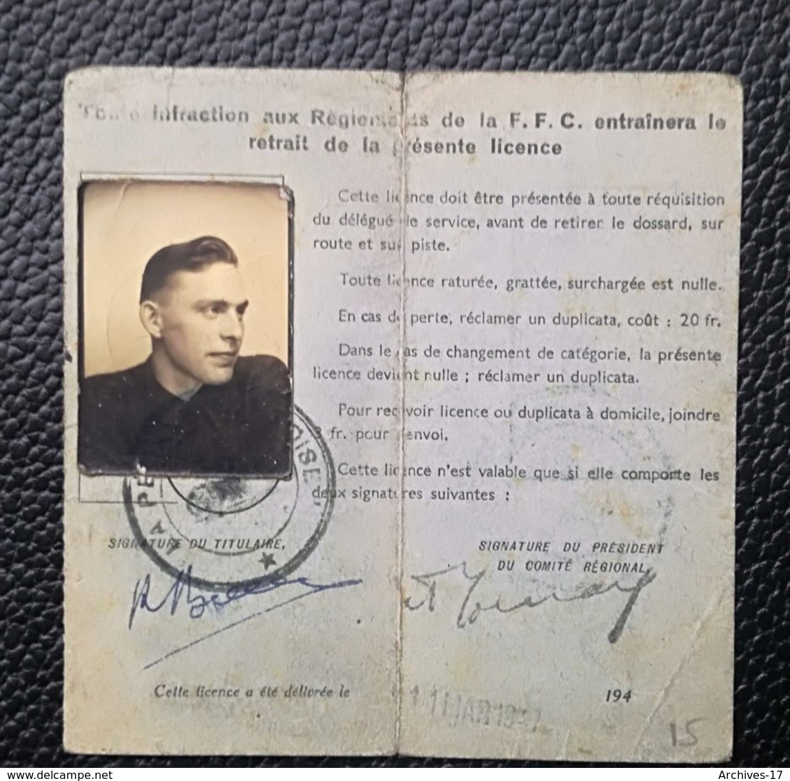 LICENCE AMATEUR NATIONAL - 1947 IMPOT Sur Les VELOCIPEDES - FISCAL - Andere & Zonder Classificatie