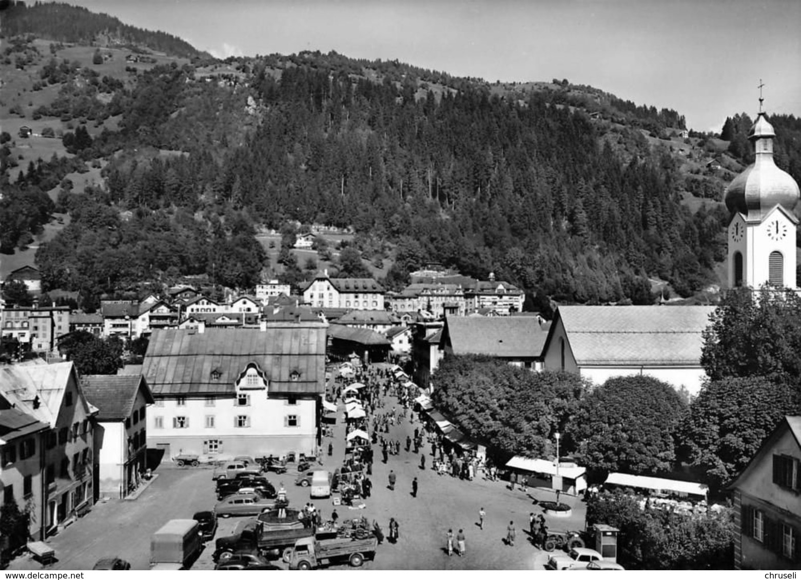 Ilanz Jahrmarkt Autos Traktor Lastwagen - Ilanz/Glion