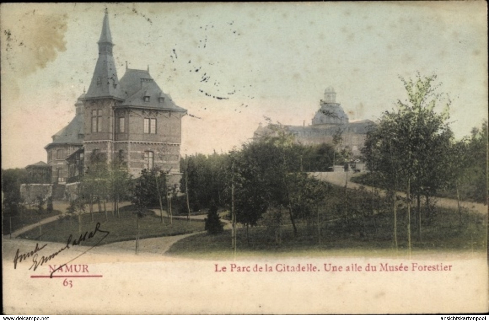 Cp Namur Wallonien, Le Parc De La Citadelle, Une Aile Du Musée Forestier - Andere & Zonder Classificatie