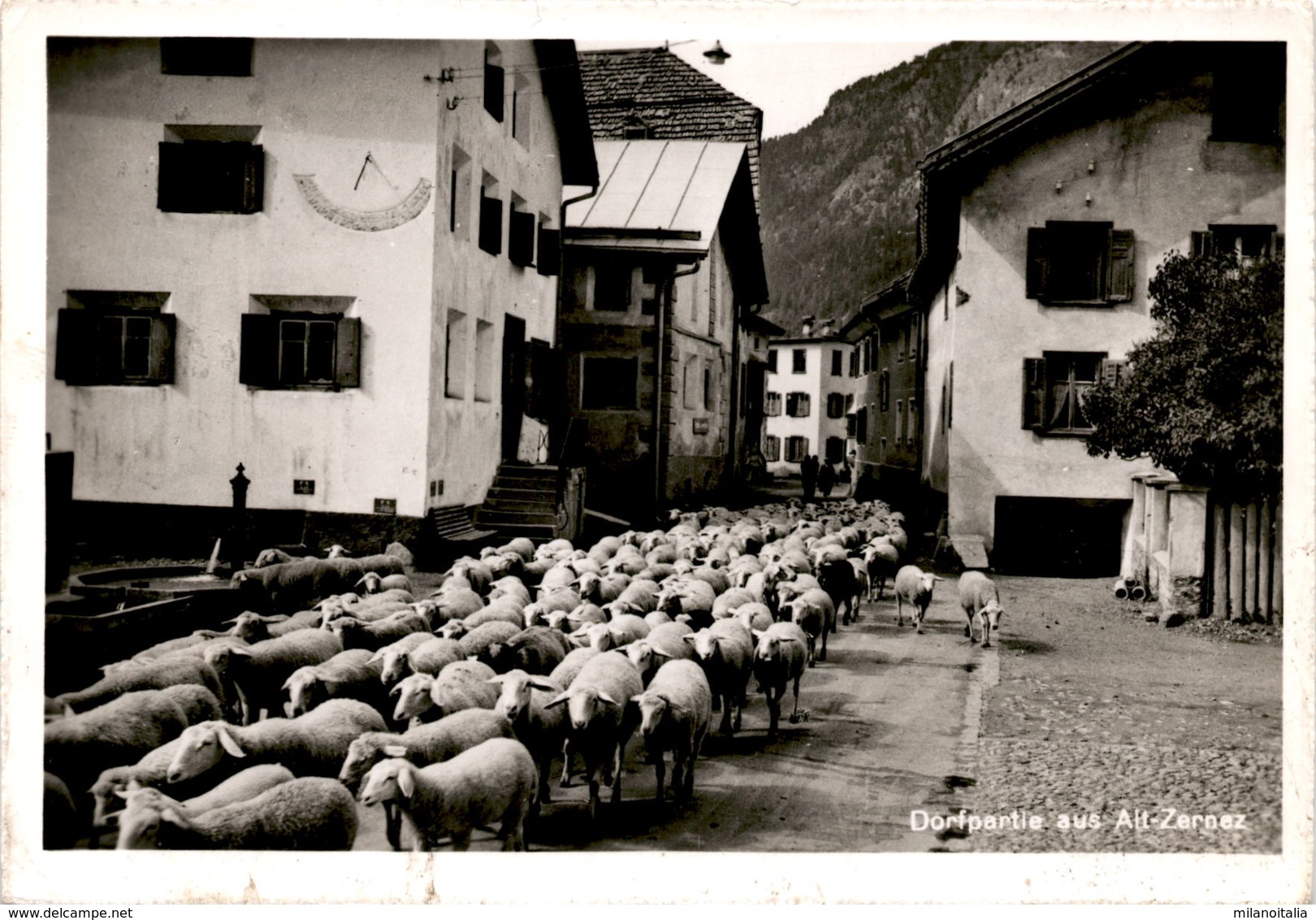 Dorfpartie Aus Alt-Zernez - Zernez