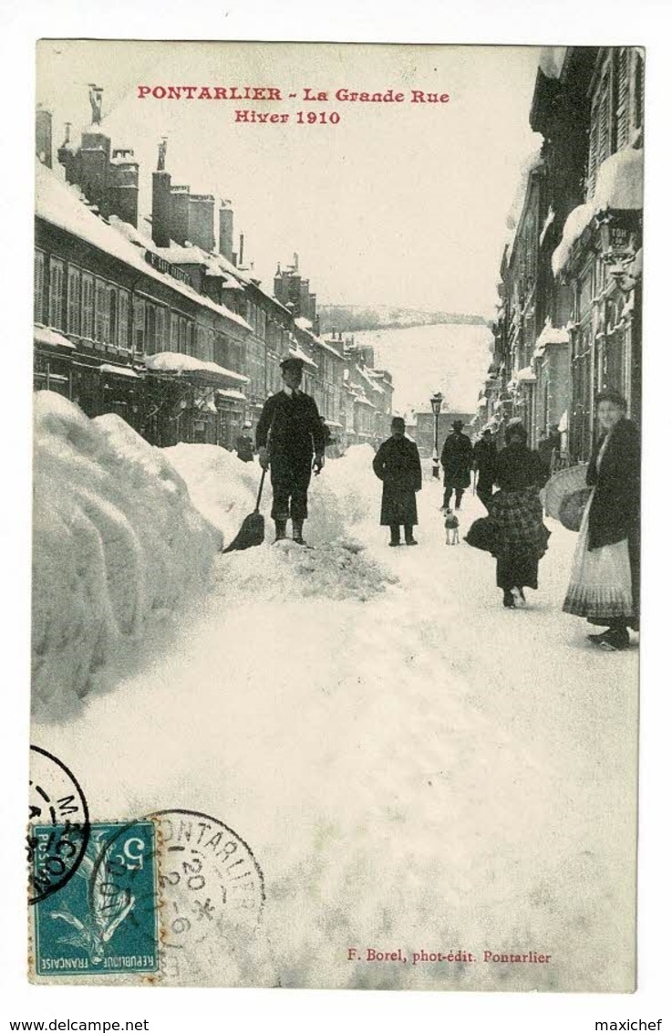 Pontarlier - La Grande Rue - Hiver 1910 (animation) Circulé 1911, édité Sous Les Hospices Du Syndicat D'Initiative - Pontarlier