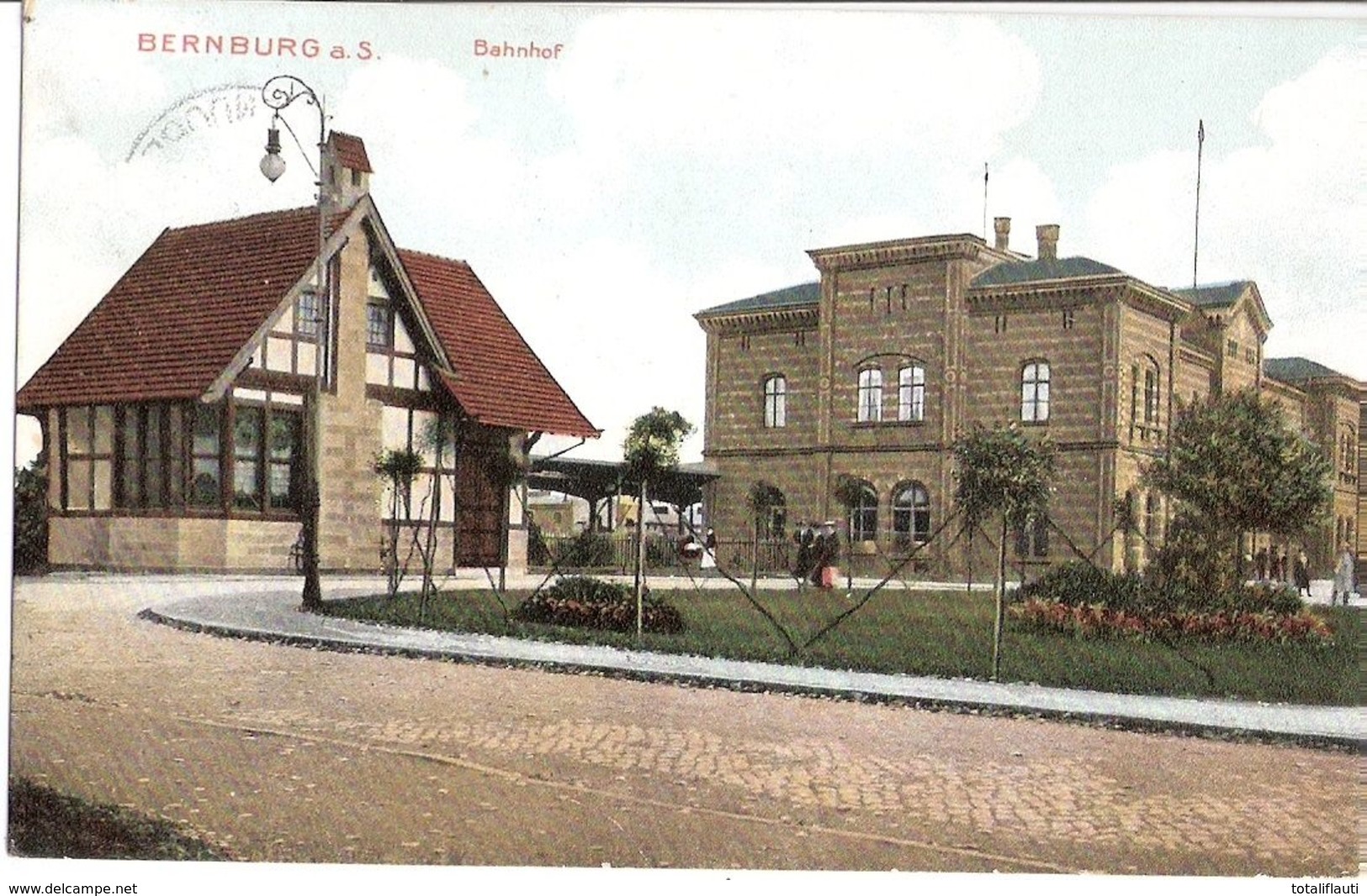 BERNBURG Saale Anhalt Bahnhof Color Belebt 31.3.1911 Gelaufen - Bernburg (Saale)