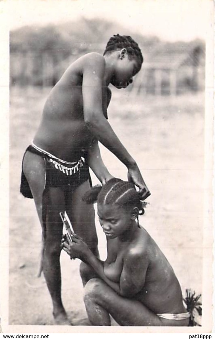 AFRIQUE NOIRE - OUBANGUI ( CENTRAFRIQUE ) Jeune Femme ALI - CPSM Dentelée Noir/blanc Format CPA - Black Africa - Repubblica Centroafricana