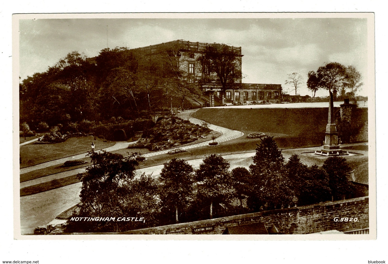 Ref 1379 - Real Photo Postcard - Nottingham Castle - Nottingham