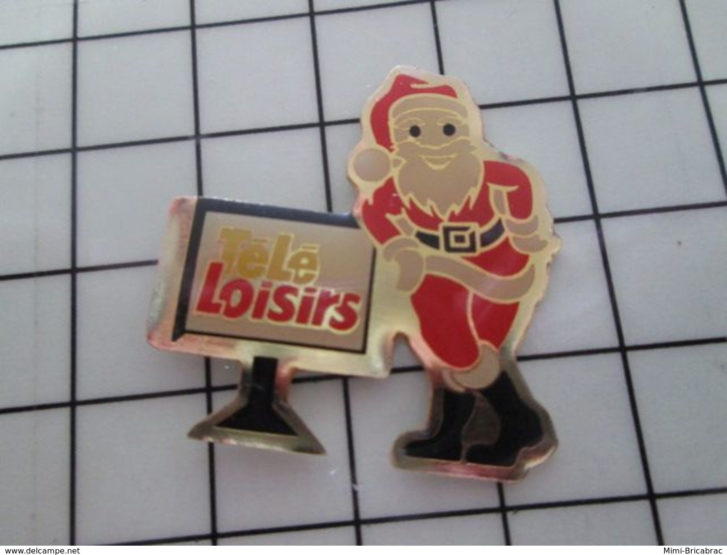 316b Pin's Pins / Rare & Belle Qualité !!! THEME : NOEL / PERE NOEL TELE LOISIRS TELEVISION - Natale