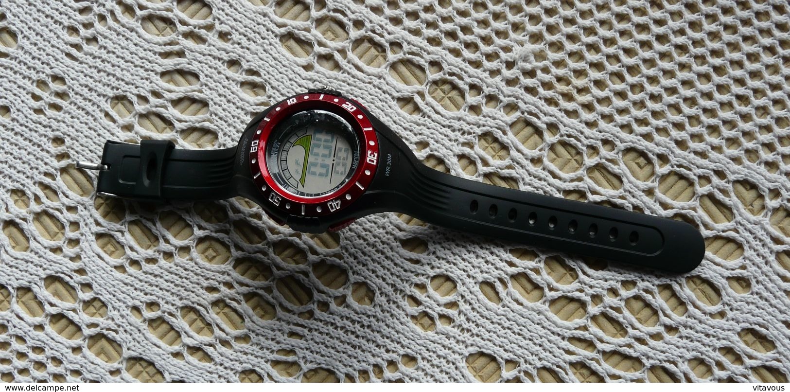 Chronomètre Watch Pub Atlas -  Bracelet  D'origine Plastique - Advertisement Watches