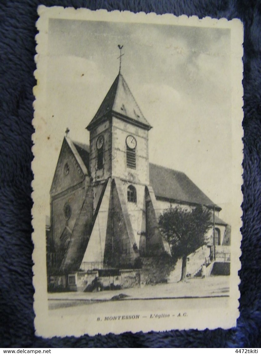 C.P.A.- Montesson (78) - L'Eglise - 1933 - SUP - (DH 76) - Montesson