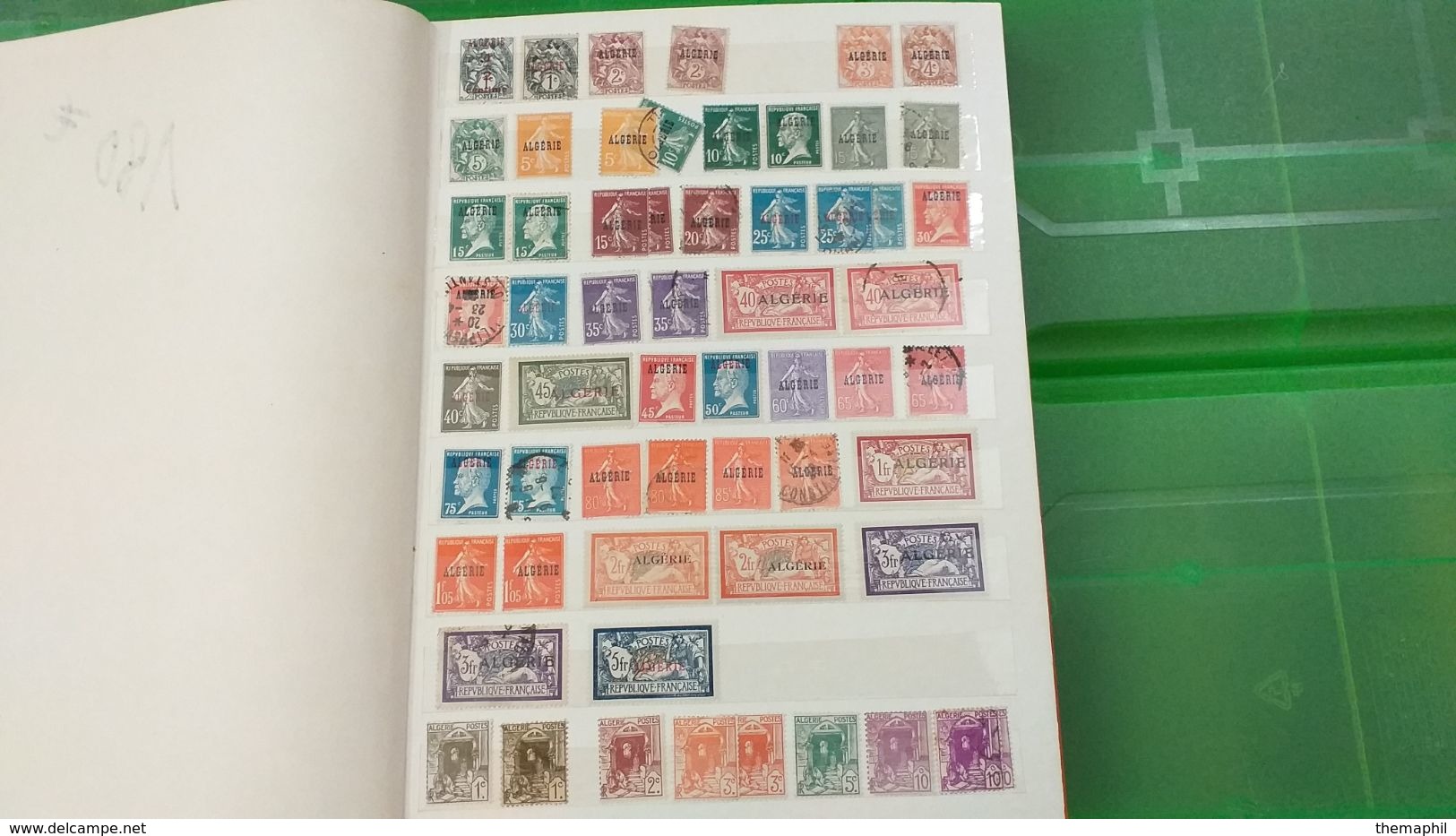 Lot N° TH 462  ALGERIE Un Beau Classeur Anciens Timbres Neufs Xx Ou Obl. - Collections (en Albums)