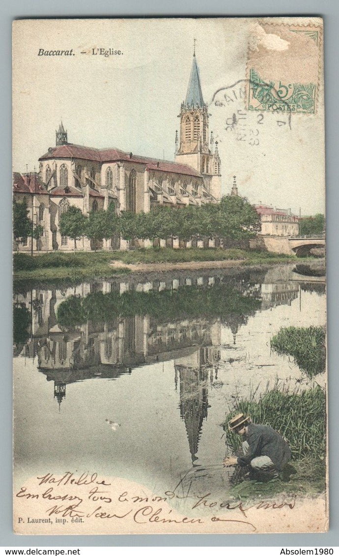 BACCARAT L'EGLISE CPA COLORISE AVEC ENFANT AU BORD DE L'EAU 1904 EDITION LAURENT CPA 54 MEURTHE ET MOSELLE - Baccarat