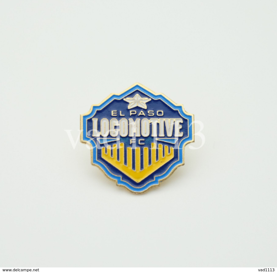 Badge Pin Football Clubs CONCACAF –   " El Paso Locomotive FC "  USA - Football