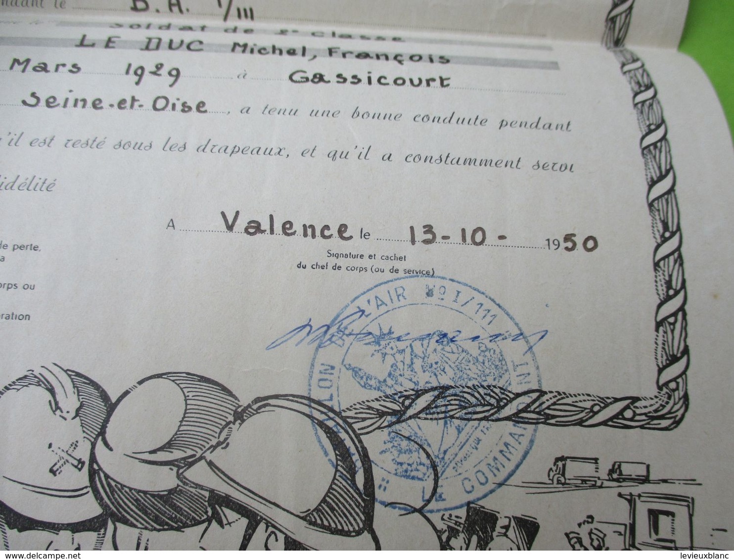 Militaria/Certificat De Bonne Conduite/4éme Région/ BA 1-111/ Lt Colonel Toussaint/VALENCE/Michel Le DUC/1950 DIP251 - Dokumente