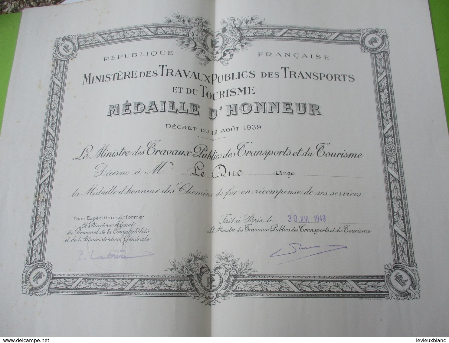 Militaria/Diplôme/Médaille D'Honneur. Des Travaux Pub. Transports Et Tourisme/Le DUC/PARIS/1949          DIP248 - Documents