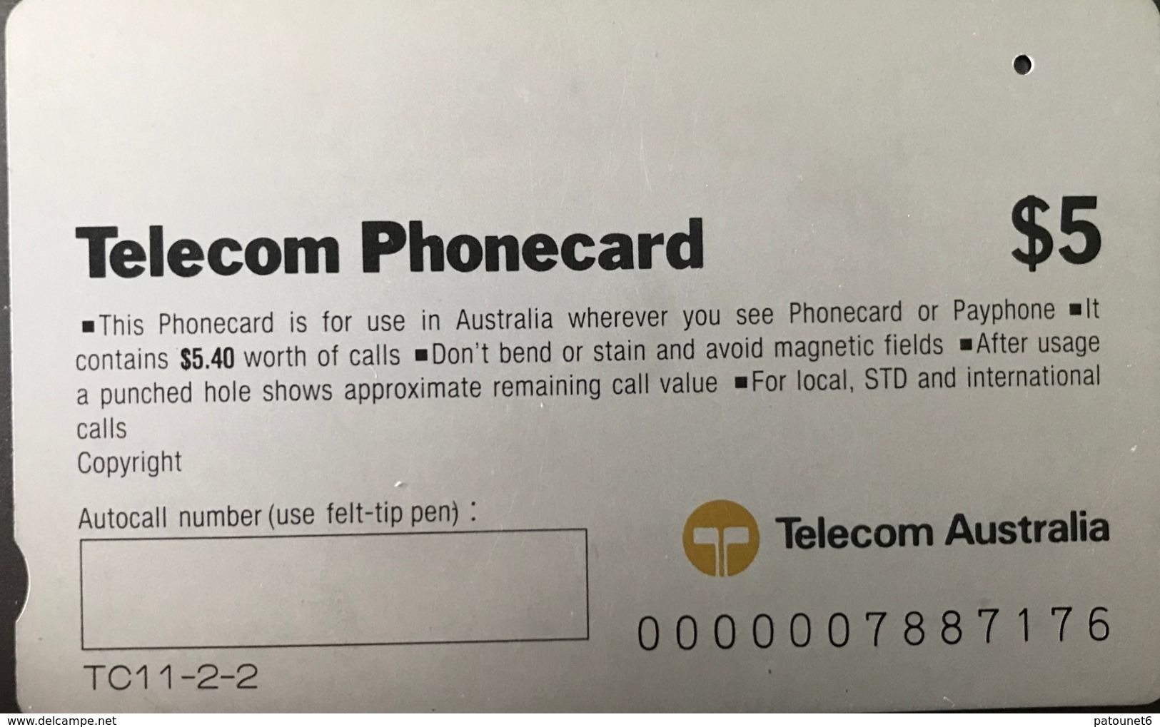 AUSTRALIE  -   Phonecard  -  Telecom Australia  - First Generic Issue   -  $ 5 - Australie