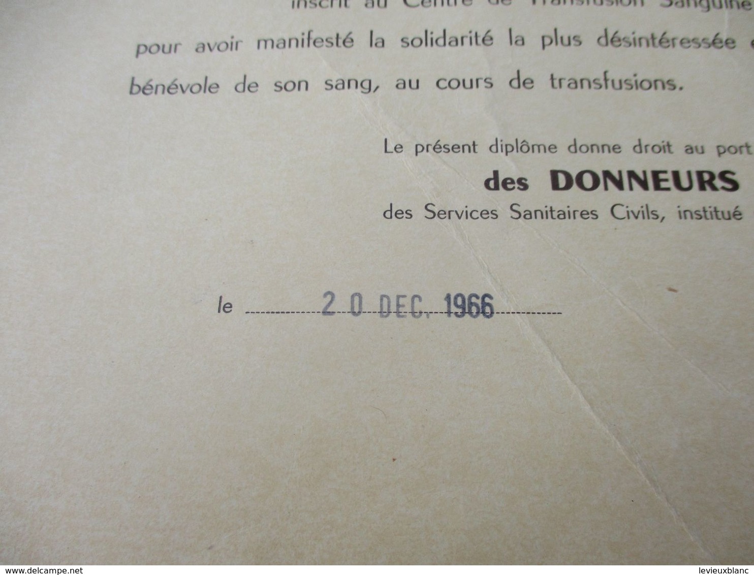 Militaria/Diplôme/Droit De Porter L'Insigne Des Donneurs De Sang Bénévoles/Ministère Affaires Sociales/LILLE/1966 DIP243 - Documents