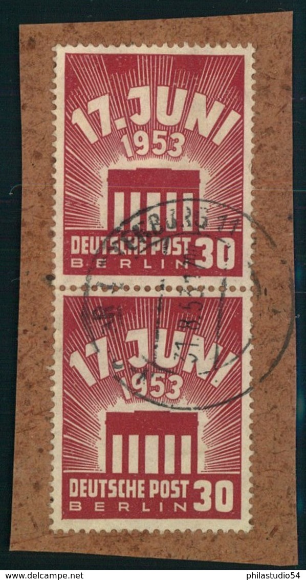 1953, 30 Pfg. 17. Juni Im Senkrechten Paar Auf Briefstück - Usati