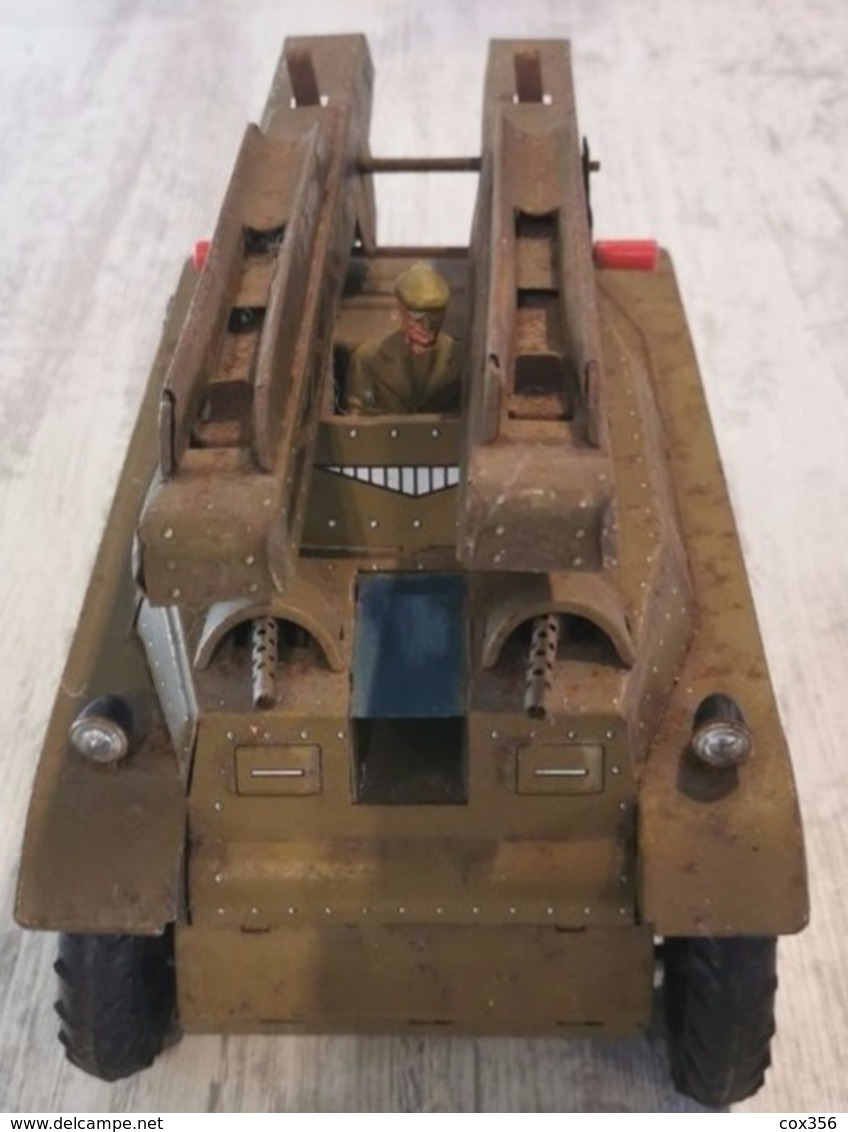 Jouet En Tôle JOUSTRA Chars Lance Missiles 1950 - Toy Memorabilia