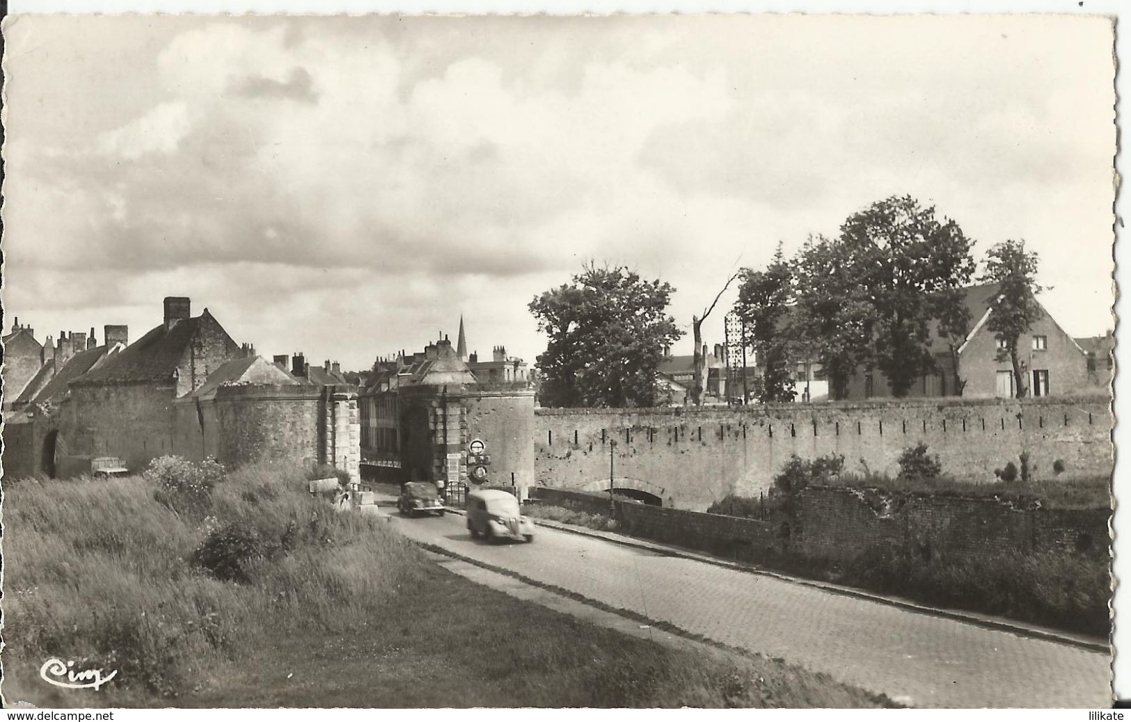 59. Bergues - Porte De Dunkerque - Bergues