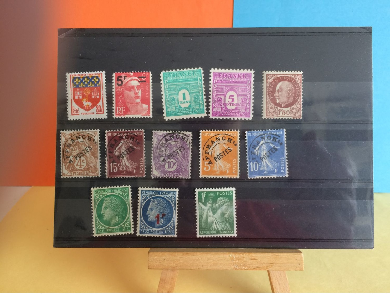 Lot Timbres, France ex-colonies & protectorats - Europe et du Monde voir photos - lot n°27 -