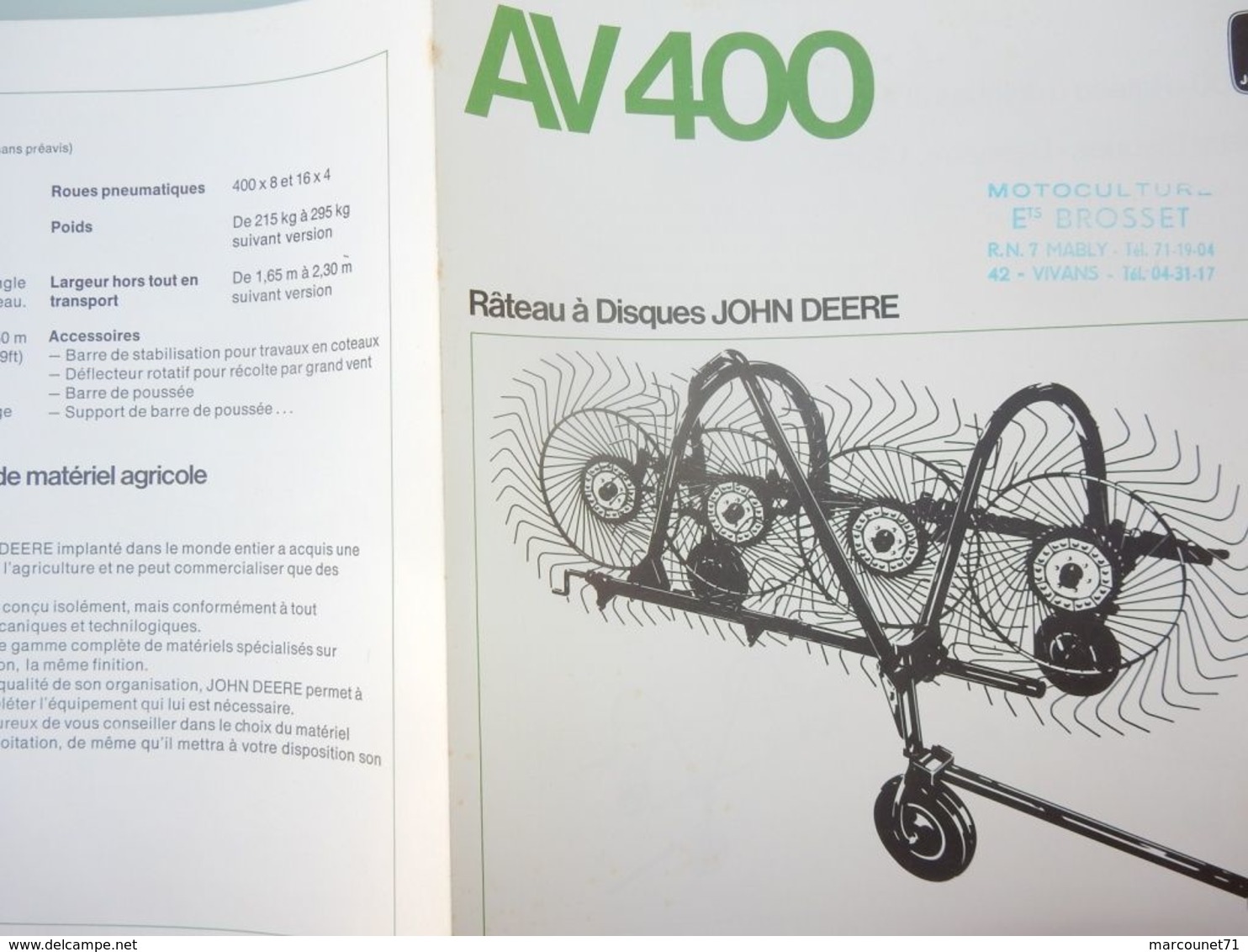 DÉPLIANT COMMERCIAL TRACTEUR JOHN DEERE RATEAU A DISQUES AV 400 - Trattori