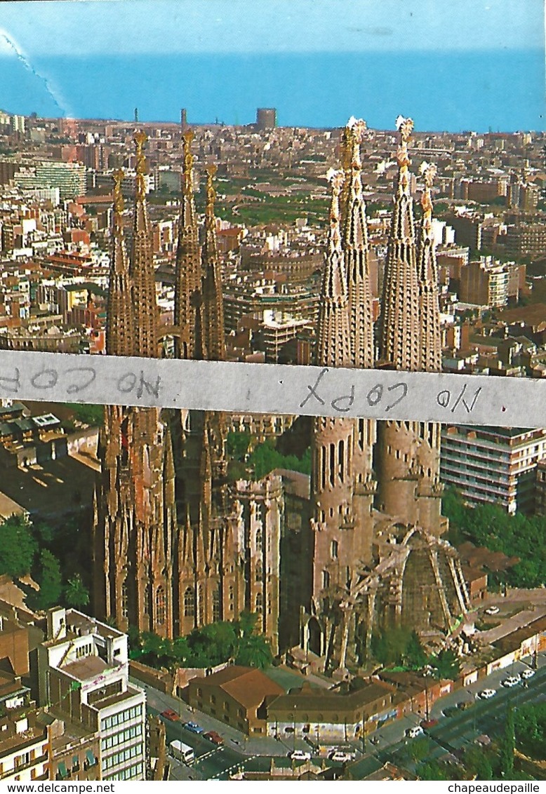 Barcelona - La Sagrada Famiglia N° B 09 - Barcelona