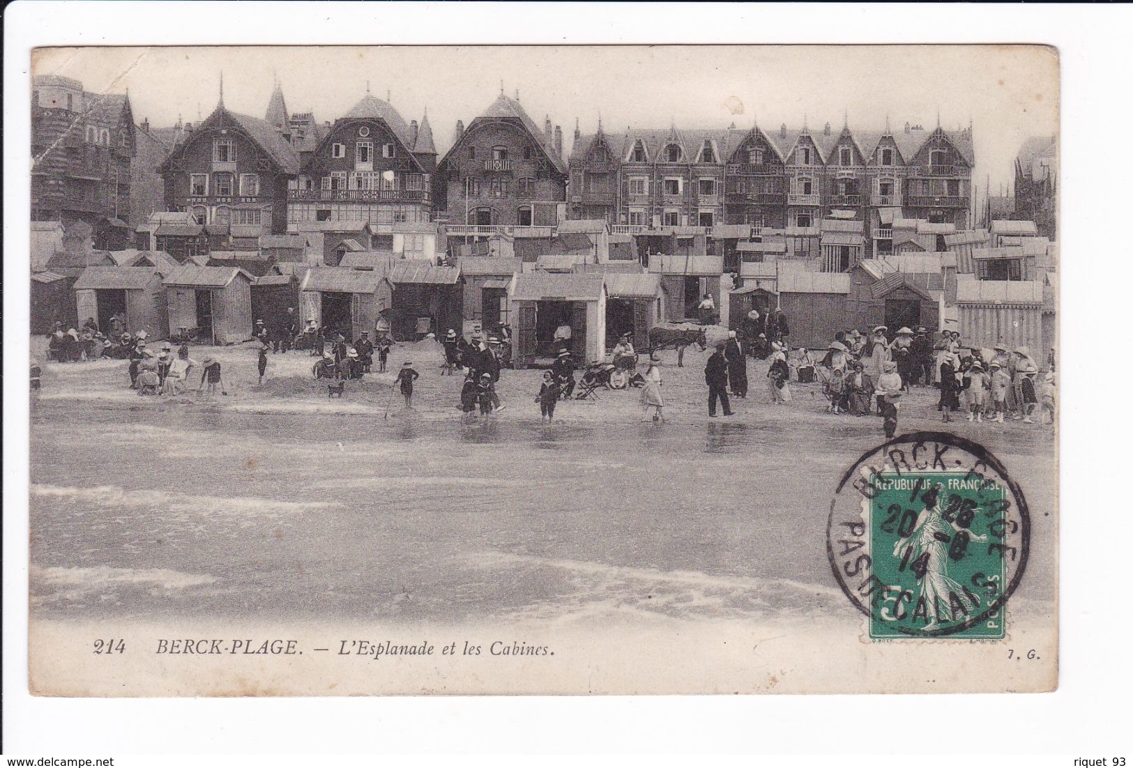 215 - BERCK-PLAGE - L'Esplanade Et Les Cabines - Berck