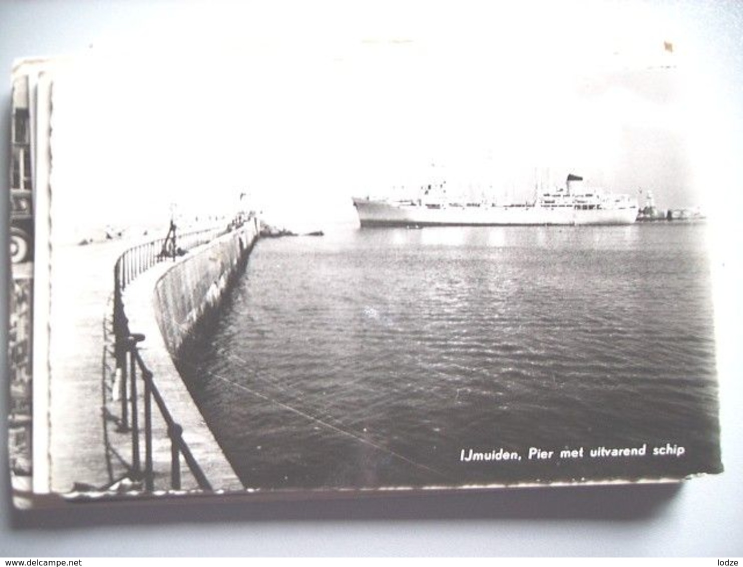 Nederland Holland Pays Bas IJmuiden Pier Met Uitvarend Schip Boot - IJmuiden