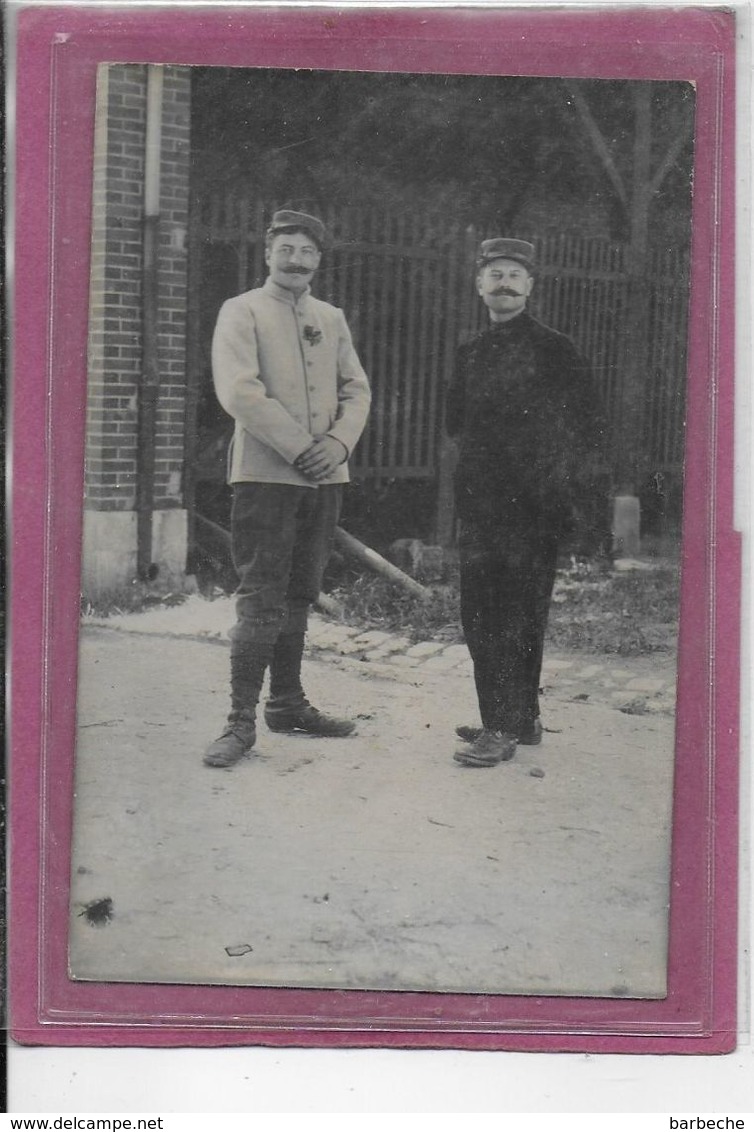 58.- CARTE ECRITE DEPUIS COSNE  ( Militaires ) - Cosne Cours Sur Loire