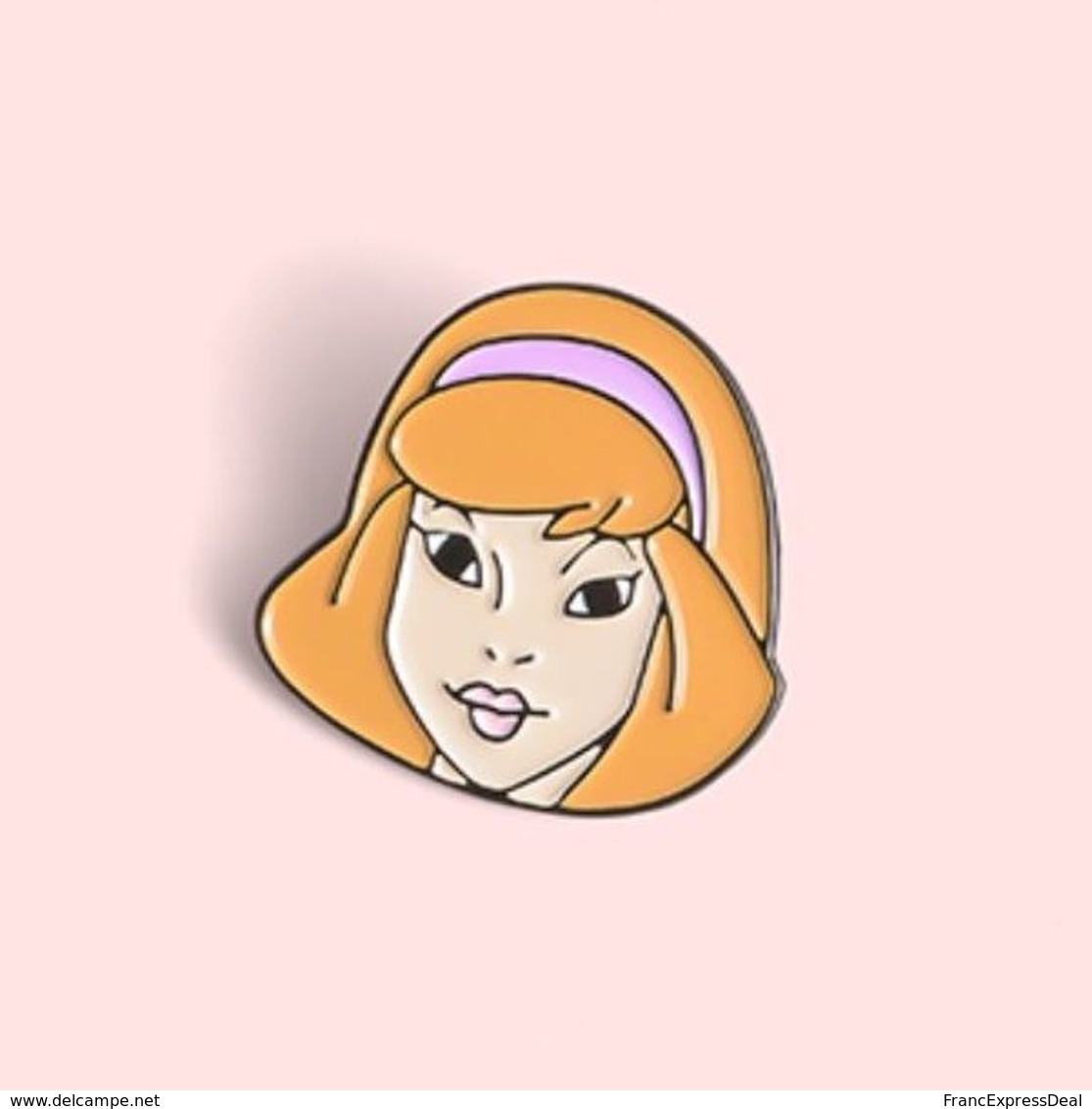 Lot de 3 Pins Pin's NEUFS en Métal ( Brooch ) - Scooby Doo Sammy Daphne