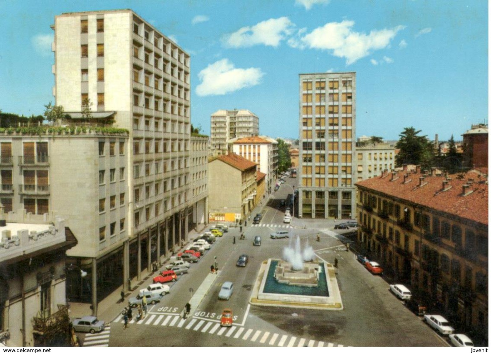 BUSTO ARSIZIO (MILANO) - Piazza Garibaldi - Busto Arsizio