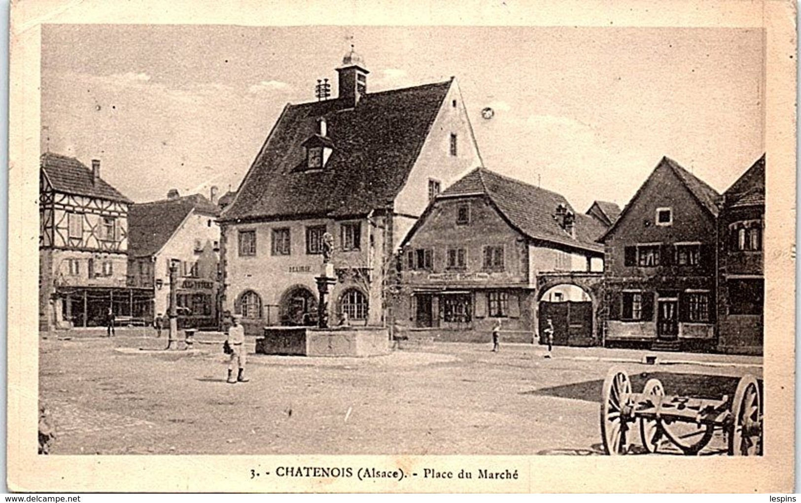 67 - CHATENOIS -- Place Du Marché - Chatenois