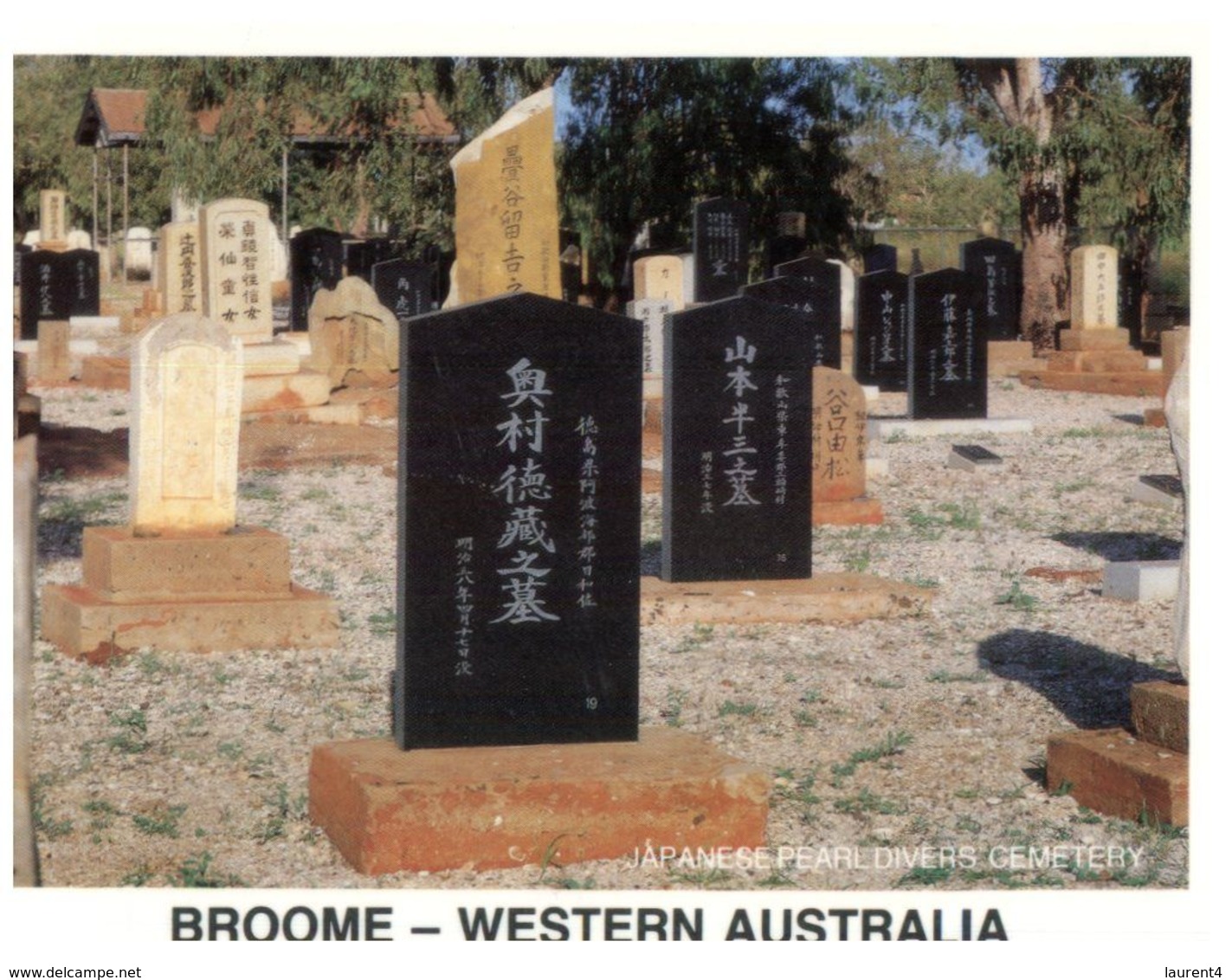 (B 26) Australia - WA- Broome Japanese Pearl Divers Cemetery - Broome