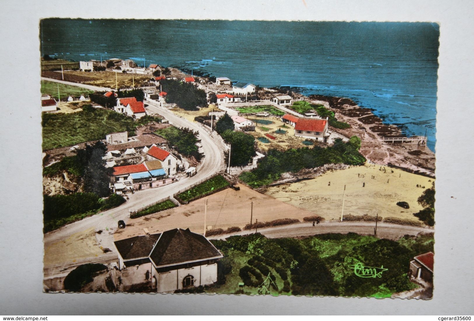 44 : La Plaine Sur Mer - Vue Aérienne - Le Port Giraud , La Plage Et Le Nouveau Boulevard - La-Plaine-sur-Mer