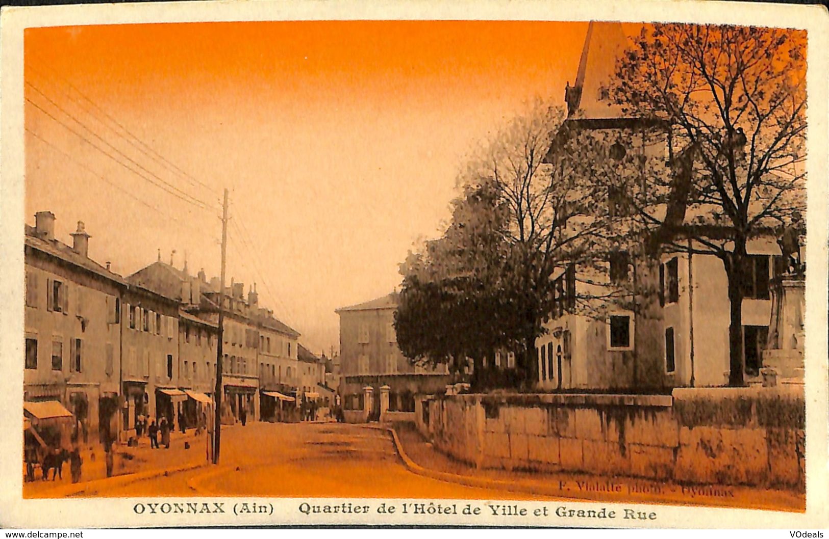 029 286 - CPA - France (01) Ain - Oyonnax - Quartier De L'Hôtel De Ville Et Grande Rue - Oyonnax