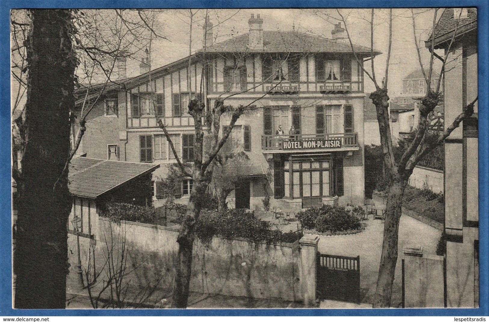 CPA 64 BIARRITZ - HOTEL 'MON PLAISIR' - C. DURDENT Propriétaire - 1 Rue Peyroloubilh, Au Port-Vieux. - Biarritz