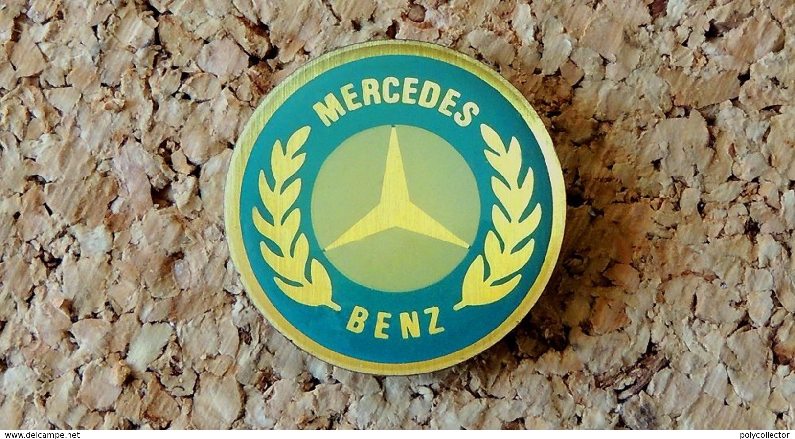 Pin's MERCEDES BENZ Logo Diamètre 22mm Verni époxy Fabricant Inconnu - Mercedes