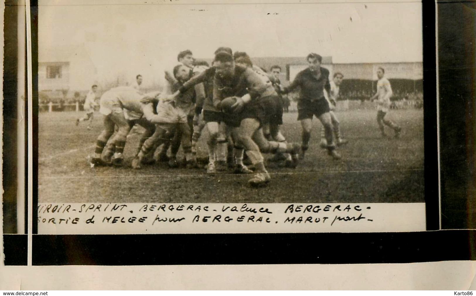 Rugby * Bergerac Vs Valence * Photo Ancienne Miroir Sprint * Sport Match Marot Melée - Rugby