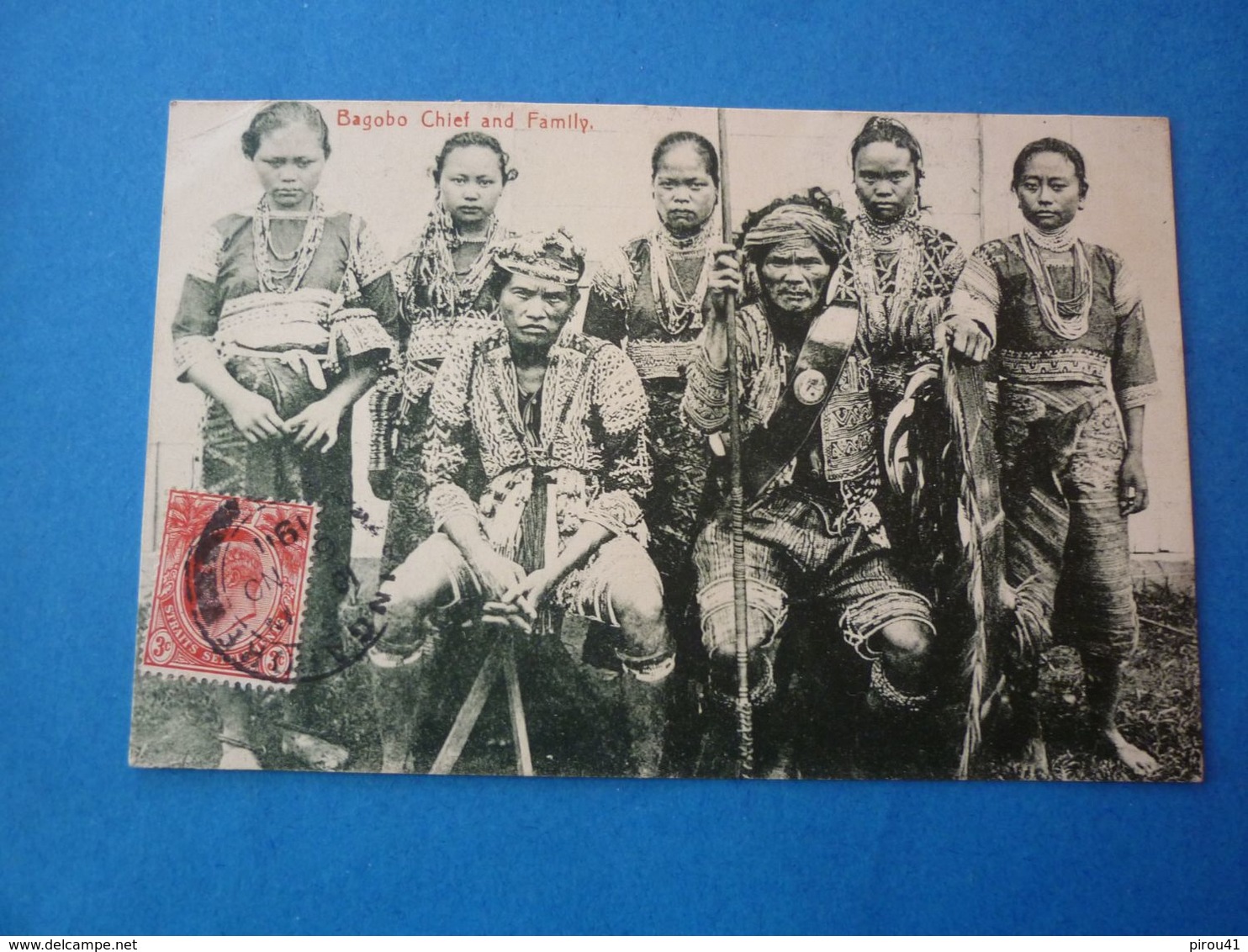 SINGAPORE SINGAPOUR  BAGOBO CHIEF AND FAMILY    VOYAGEE 1911 TIMBREE - Singapour