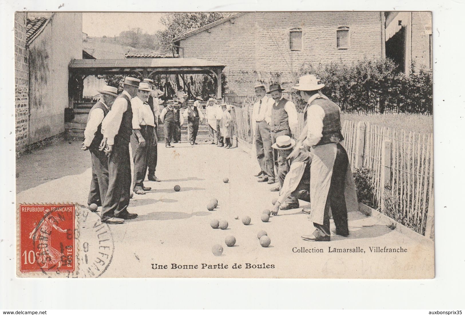 VILLEFRANCHE SUR SAONE - UNE BONNE PARTIE DE BOULES - 69 - Villefranche-sur-Saone