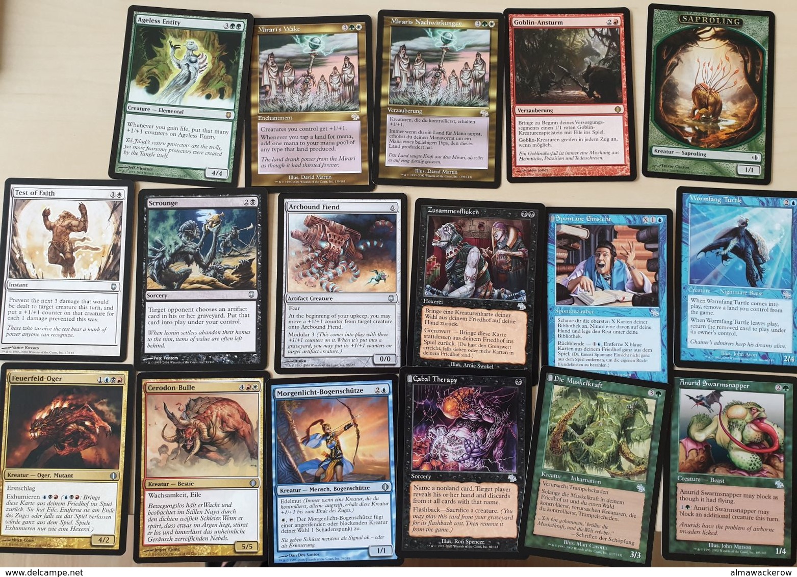 Accumulation of hundreds of MTG cards from different series, interesting opportunity starting at 0.99 Euro! See scans!