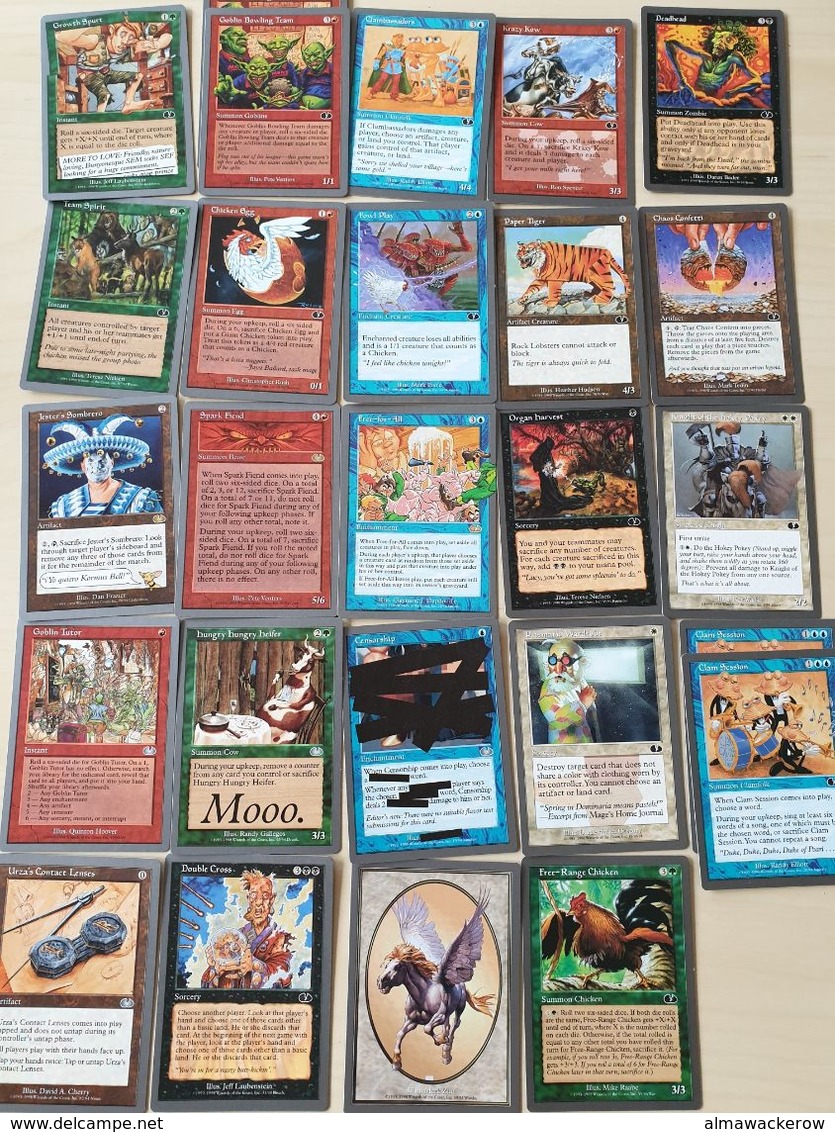 Accumulation of hundreds of MTG cards from different series, interesting opportunity starting at 0.99 Euro! See scans!