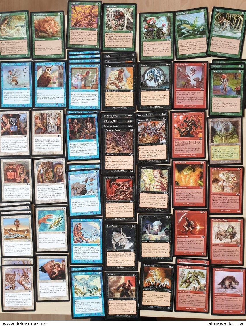 Accumulation of hundreds of MTG cards from different series, interesting opportunity starting at 0.99 Euro! See scans!