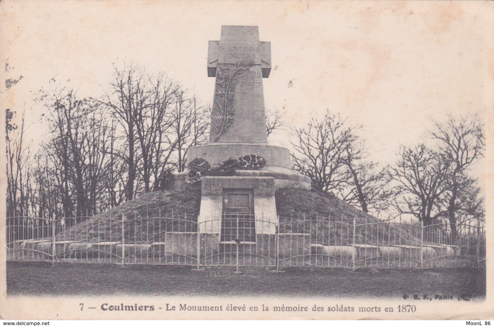 45 - COULMIERS - MONUMENT AUX MORTS EN LA MEMOIRE DES SOLDATS DE 1870 - Coulmiers