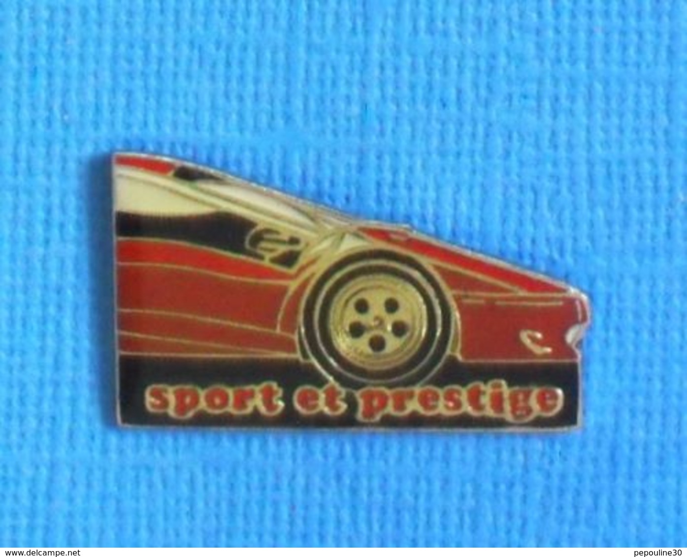 1 PIN'S //  ** AUTOMOBILE / SPORT ET PRESTIGE ** - Ferrari